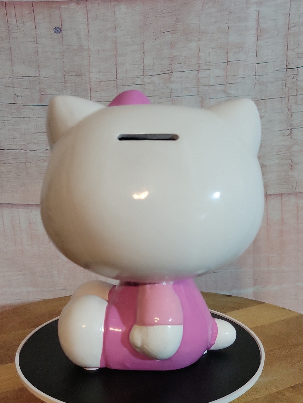 Hello Kitty Bank - Picture 7 of 10